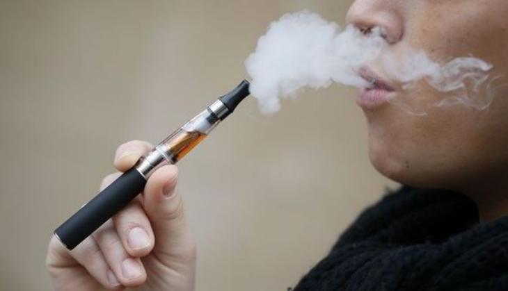 E-cigarette vaping harms mucus clearance, study suggests