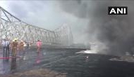 West Bengal: Fire at chemical godown near Howrah Bridge; 20 fire engines on the spot