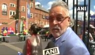  Vijay Mallya greeted with 'chor hai' chants outside the Oval after match between India and Auatralia