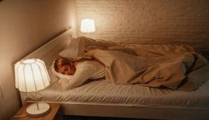 Artificial light during sleep linked to weight gain in women: Study