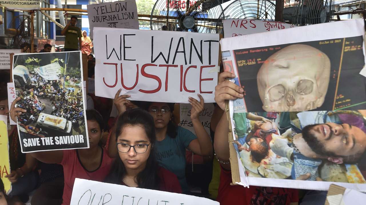West Bengal: Principal, Vice Principal of NRS Medical College resign as doctors' strike continues