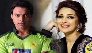 Pakistan's Shoaib Akhtar reveals why he wanted to kidnap Sonali Bendre