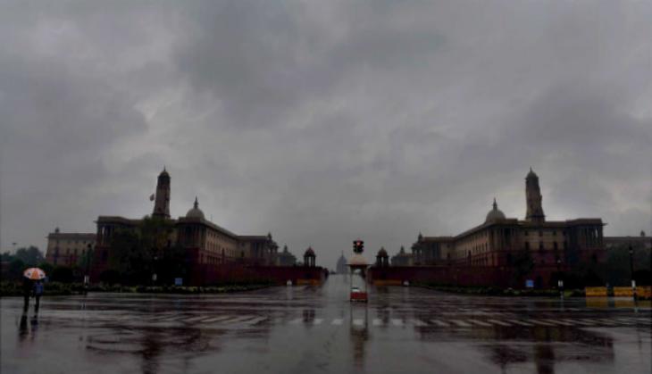Delhi, Mumbai to receive light rains today: IMD