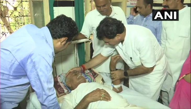 Barmer Pandal Tragedy: Union Minister Kailash Chaudhary meets victims