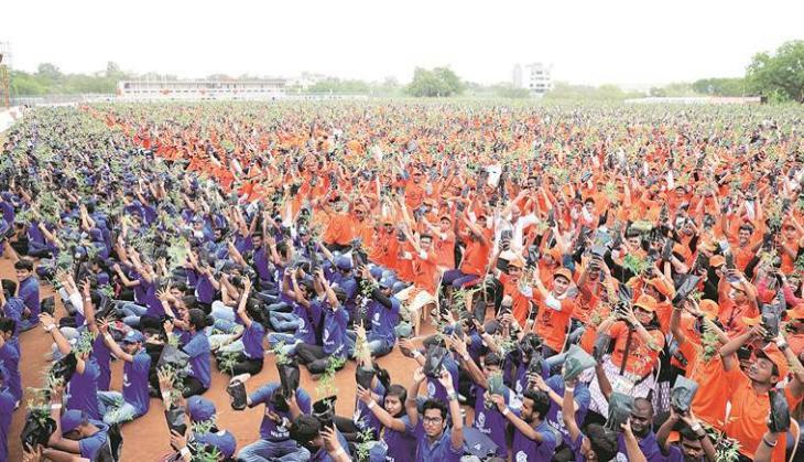 Pune: Saplings distributed among 20,000 students at SPPU, attempt to set Guinness World Record