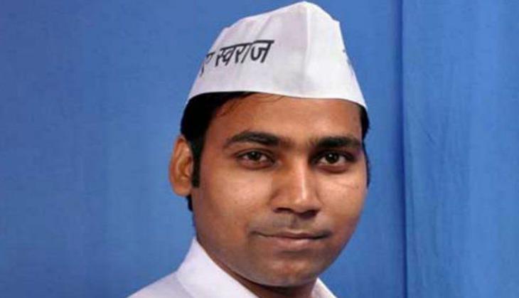 Delhi court sentences AAP MLA Manoj Kumar to 3 months in jail for obstructing polling process