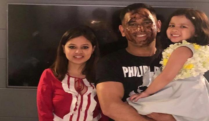 Watch: MS Dhoni dances with Ziva, celebrates birthday with Hardik Pandya, Sakshi