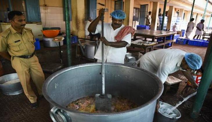 Now eat Biryani prepared by Kerela jail inmates only at Rs 127