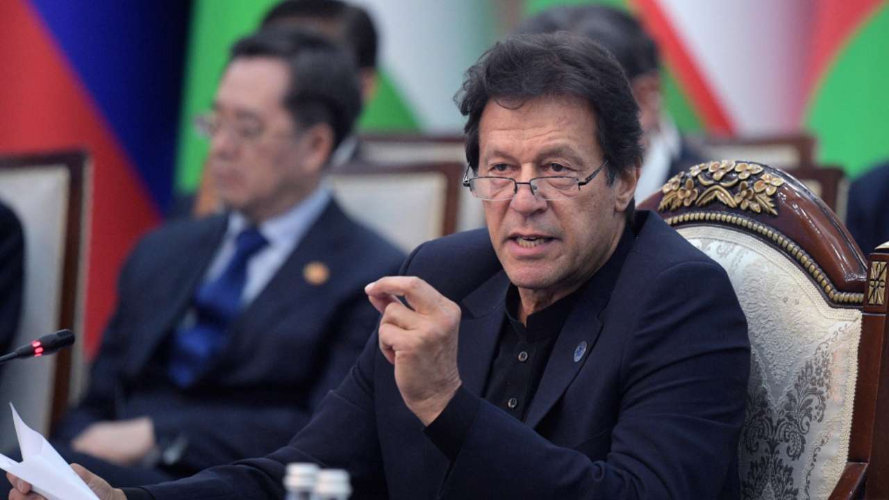 Imran Khan in US: Won't let Nawaz Sharif special treatment in Jail