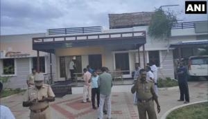 Tamil Nadu: DMK leader, husband, maid murdered in Melapalayam