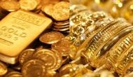 Gold prices up Rs 70 on rupee depreciation