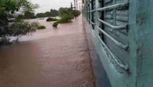 Heavy rains lash Mumbai; 2700 passengers stranded onboard Mahalaxmi Express