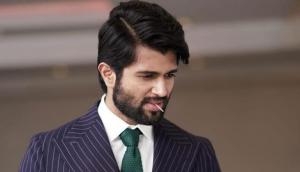 VIDEO: Female fan breaks down in Vijay Deverakonda's arms, Dear Comrade actor's reaction is lovely