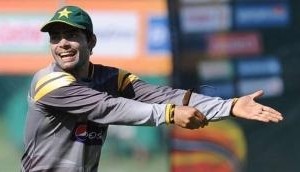 Pakistan cricketer Umar Akmal approached for match fixing in Global T20 League