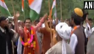 J-K: BJP President Ravinder Raina shows dance moves during 73rd I-Day celebrations