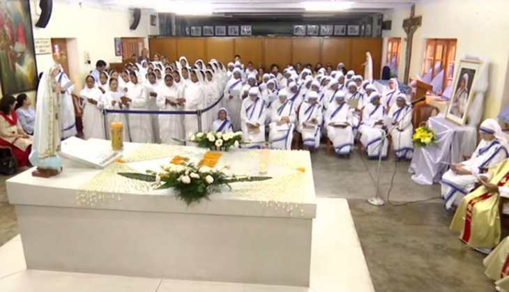 Kolkata: Prayers offered in memory of Mother Teresa on her birth anniversary