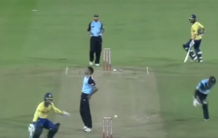 Wicket-keeper hits bowler while attempting a run-out: Viral Video