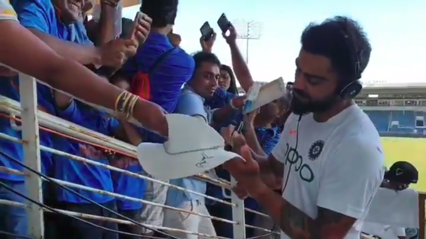 Watch: Virat Kohli's kind gesture leaves fans delighted