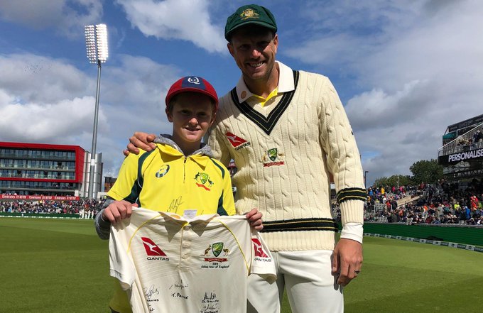 12-year old Australian boy picks garbage for 4 years to witness Ashes series