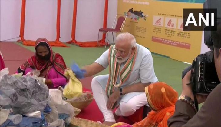 Anti-plastic drive: PM Modi extends helping hand to rag-pickers in Mathura