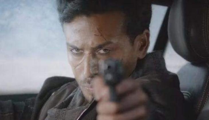 Tiger Shroff console 4 years old fan after she gets upset seeing him fighting with Hrithik Roshan