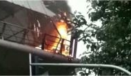 Maharashtra: Fire breaks out on skywalk in Mumbai's Cotton Green