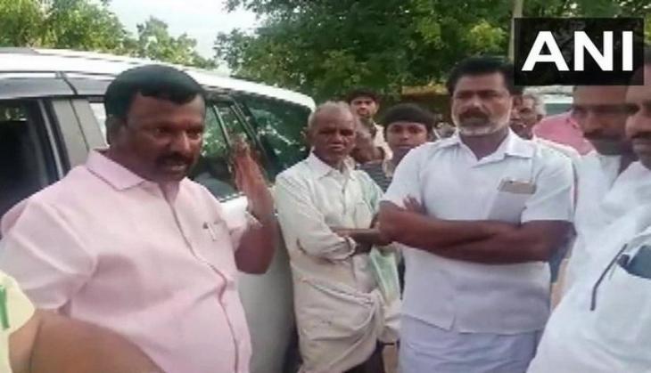 Karnataka: Dalit BJP MP denied entry to a temple in Tumakuru