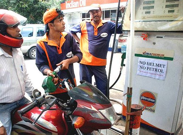Fuel Price Today: For the first time, diesel costs more than petrol in Delhi 