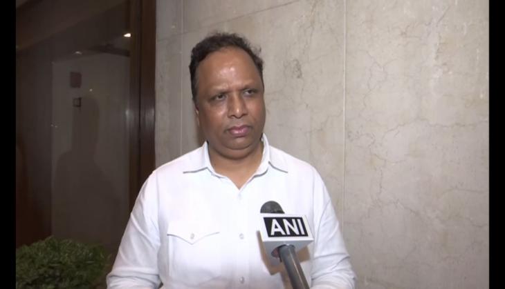 Ashish Shelar slams Sharad Pawar over 'Pulwama' remark