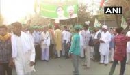 Delhi: UP farmers begin march towards Kisan Ghat 