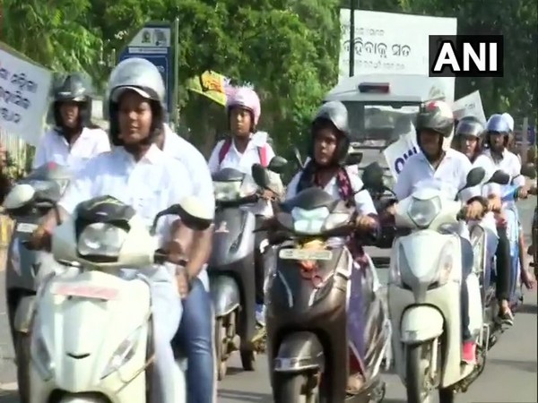 Bhubaneswar: Women's bike rally organised to spread awareness about wearing helmets