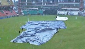 Rain interrupts match between India and South Africa