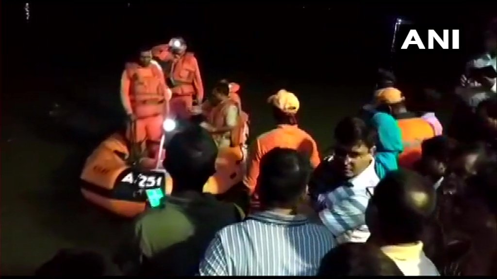 Bihar: 3 drown, more than 20 missing after boat capsizes in Katihar