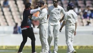 Watch: Virat Kohli's fan breaches security barrier to take selfie with him