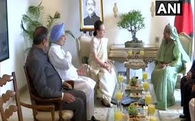 Sheikh Hasina meets Sonia Gandhi, Priyanka, Manmohan Singh