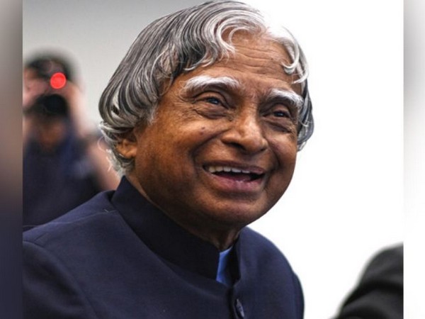 PM Modi pays tribute APJ Abdul Kalam on his birth anniversary, says he was people's president