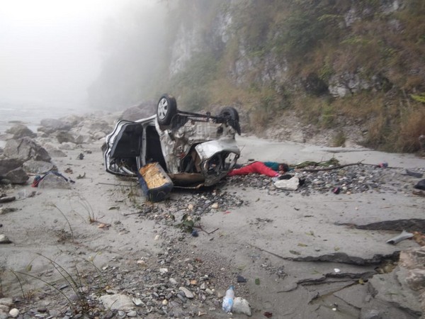 Uttarakhand: 7 dead in car accident near bridge in Tehri Garhwal