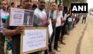 Bengaluru: Residents stage protest against authorities for lack of proper infrastructure