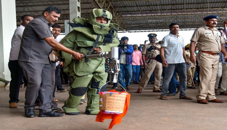 Karnataka: A day after explosion, bomb squad to arrive at Hubli railway station