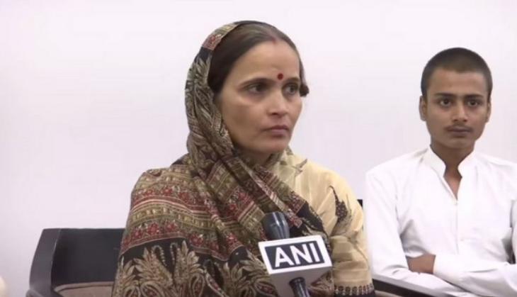 Kamlesh Tiwari's wife to be new chief of Hindu Samaj Party