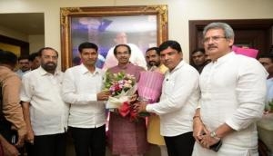 Maharashtra: Shiv Sena claims of having support of two independents MLAs