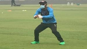 Delhi T20I: Amidst pollution concerns, Bangladesh's Liton Das trains in a mask
