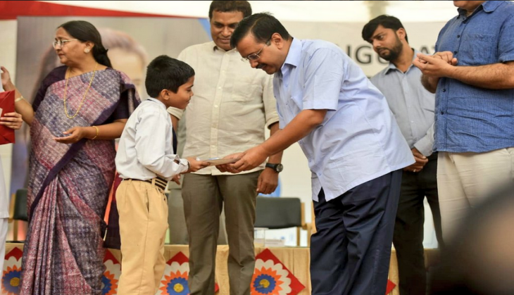 Delhi Smog: CM Arvind Kejriwal urges Delhiites to wear mask as capital turns into gas chamber