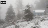 Heavy snowfall disrupts normal life in J-K, Himachal