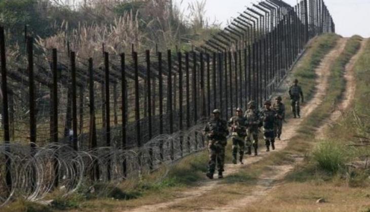 J-K: Pakistan violates ceasefire in Baramulla