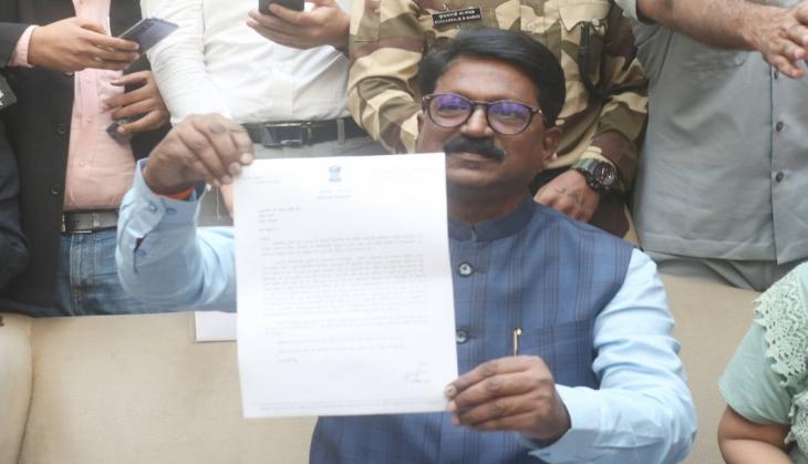 President Kovind accepts Shiv Sena MP Arvind Sawant's resignation