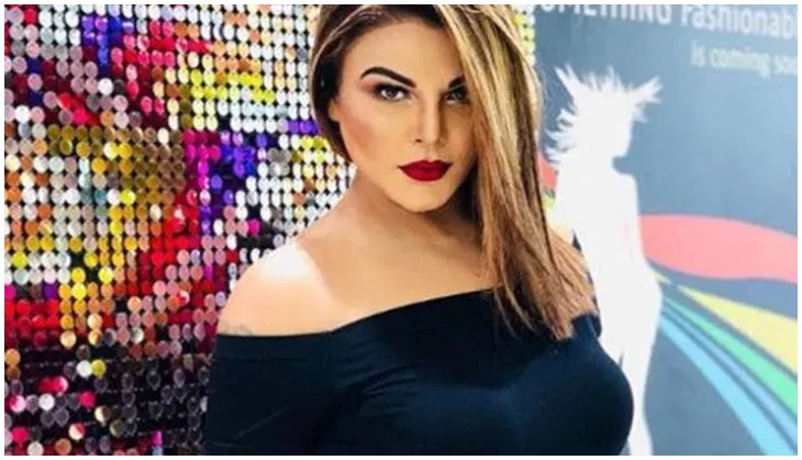 Rakhi Sawant’s sizzling dance performance in desert area will raise the temperature [VIDEO]