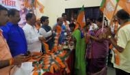 महाराष्ट्र: शिवसेना को लगा बड़ा झटका, 400 से ज्यादा नेता BJP में हुए शामिल