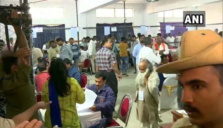 Karnataka bypoll results 2019: BJP takes lead in early trends