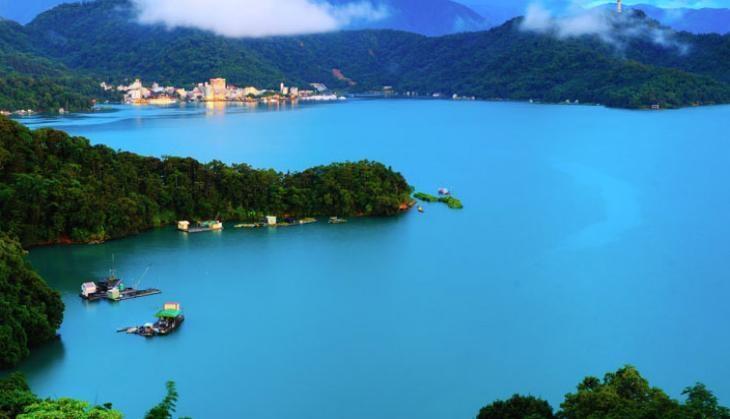 lake